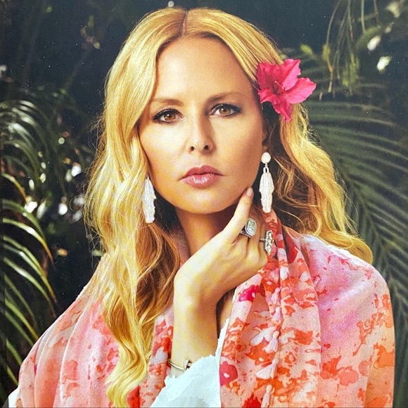 NWOT White Tassel Earrings - Picture 5 of 5